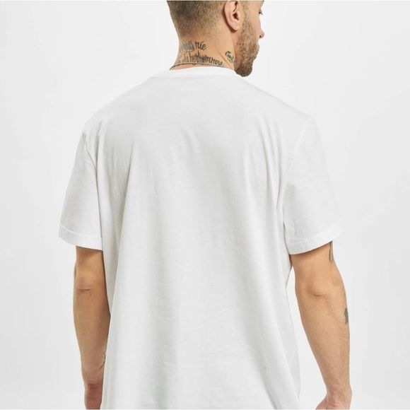 Reebok  Vector Tees  Size M - Picture 2 of 6